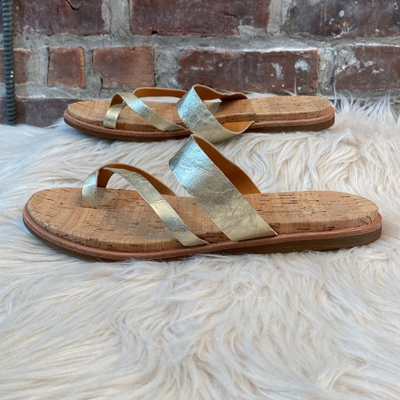 Kork-Ease Belinda Leather Metallic Gold Sandals, Size 11M - Picture 5 of 17